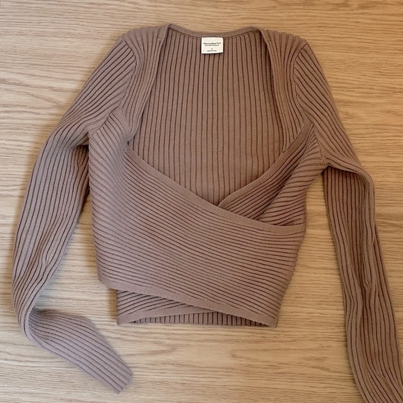 Abercrombie u0026 Fitch | Tops | Abercrombie Luxeloft Wrap Sweater Top |  Poshmark